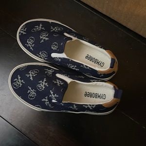Gymboree canvas shoes with skulls